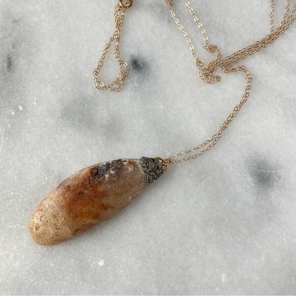 Handmade | Cream White Orange Geode Pendant 32in 14K Gold Filled Chain Necklace - Picture 5 of 6